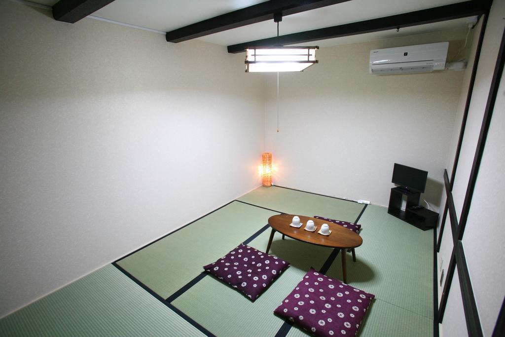 Guesthouse Omotenashi Kyoto Dış mekan fotoğraf