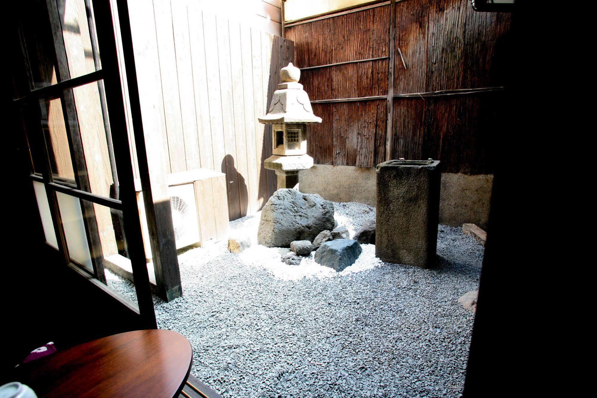 Guesthouse Omotenashi Kyoto Dış mekan fotoğraf